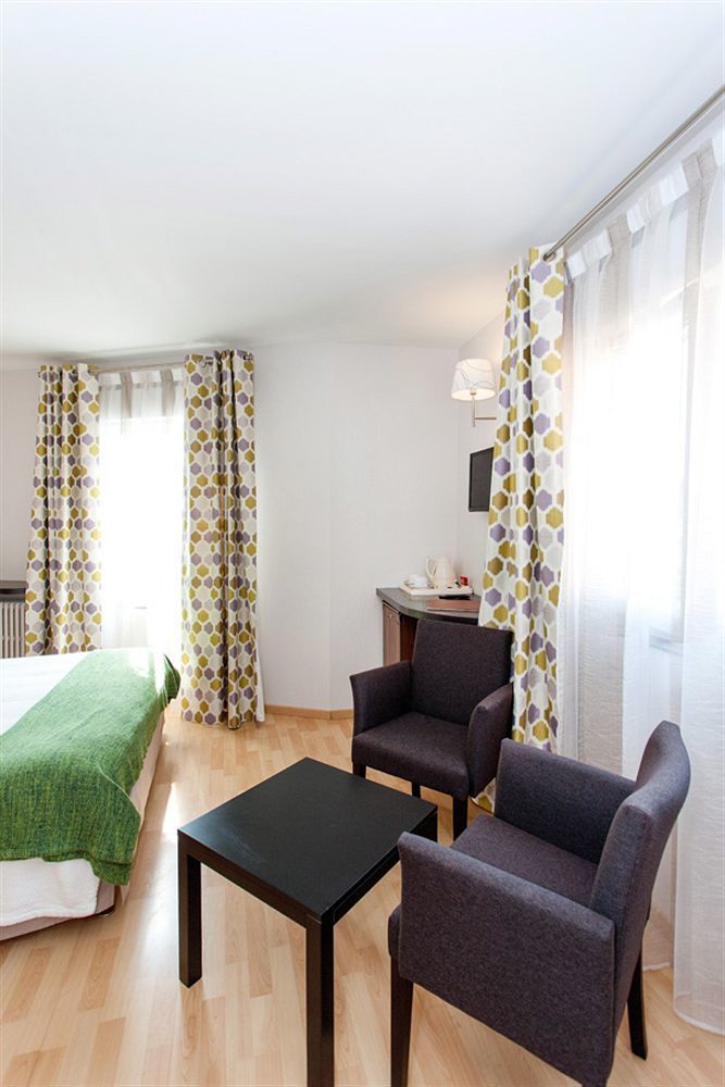 Auberge Du Poids Public Logis Hotel Saint-Felix-Lauragais Luaran gambar